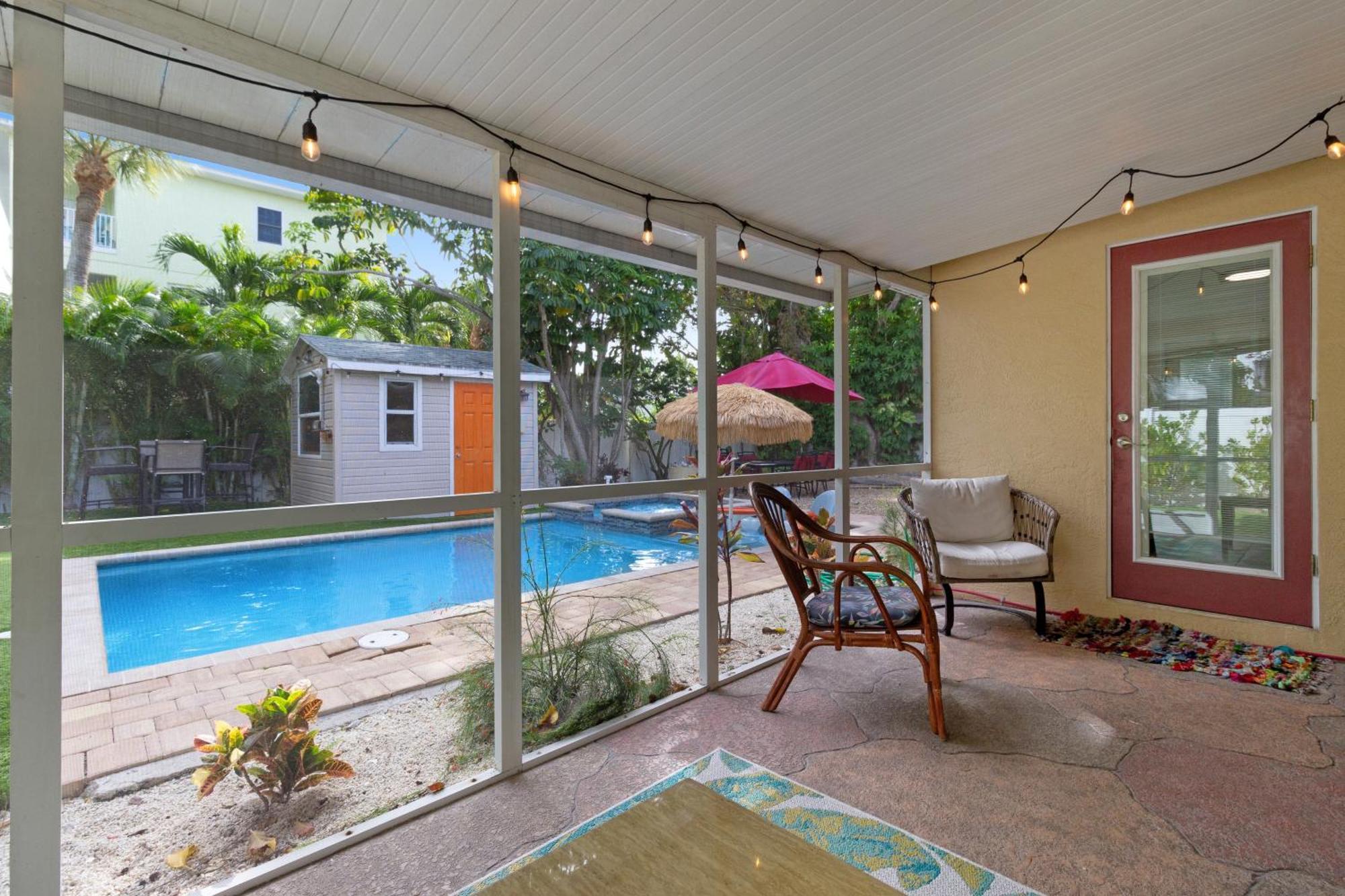 Villa Getaway On Gladiolus Anna Maria Esterno foto